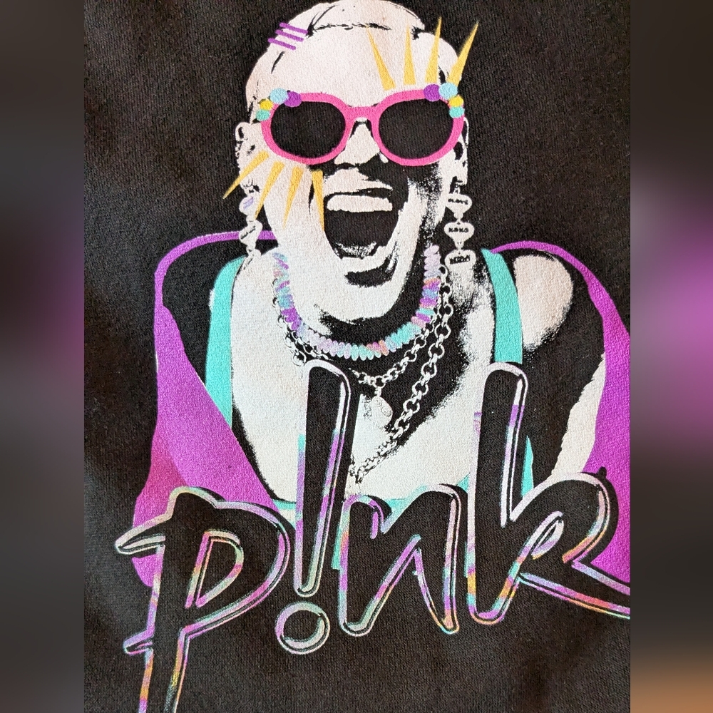 P!NK Summer Carnival Tour Hoodie, M, Never Worn - You Need This!